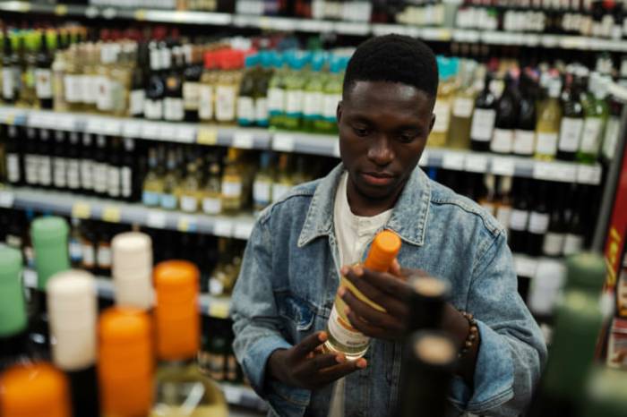 Wine Industry Faces Ongoing Slump Amid Uncertain Recovery Timeline and Shifting Consumer Habits