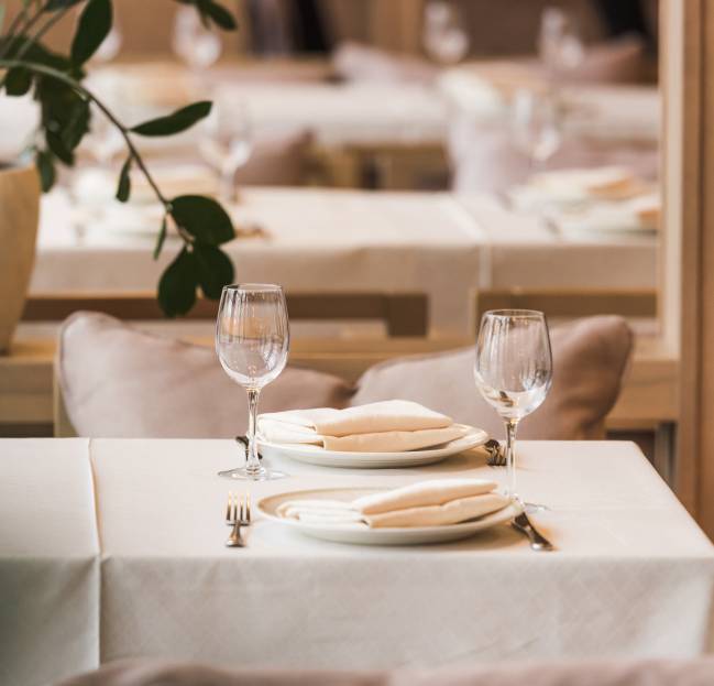 El turismo internacional impulsa el 27% de las reservas online en restaurantes españoles este verano