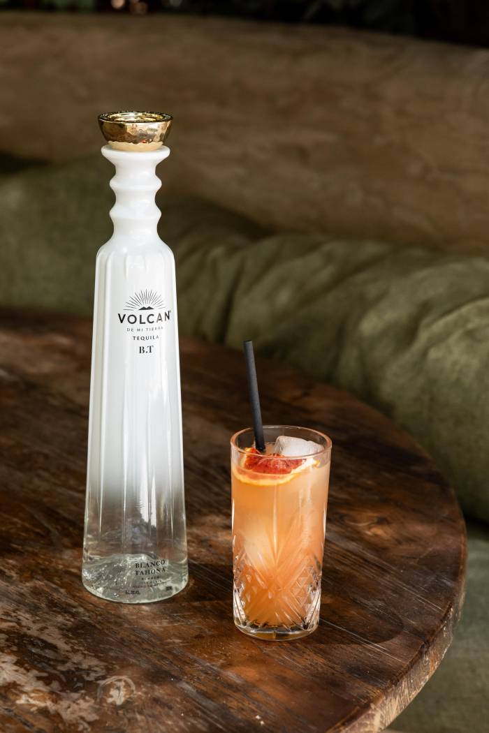 Dani Brasserie y Volcán Tequila presentan una experiencia afterwork exclusiva en la terraza del Four Seasons Madrid