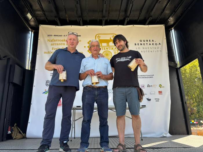 Ángel Linzoáin y Quesos Larra ganan el concurso popular de queso de oveja latxa en Pamplona