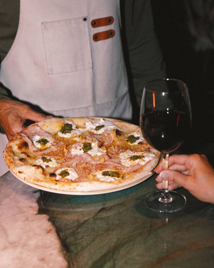 V Modern Italian abre en Salamanca con cocina italiana rápida y de calidad