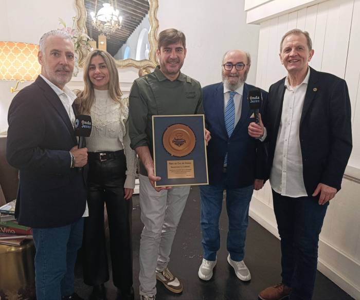 La Carboná recibe el Plato de Oro de Honor 2026 por su compromiso con la identidad gastronómica de Jerez