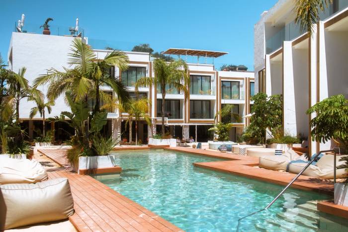 Nativo Hotel Ibiza abre temporada con 99 habitaciones y una apuesta por el lujo sereno
