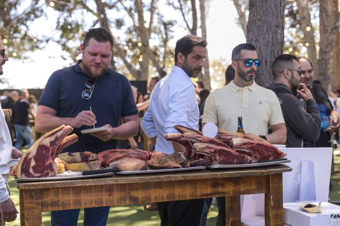 Alicante prueba la cocina gallega con más de 400 profesionales