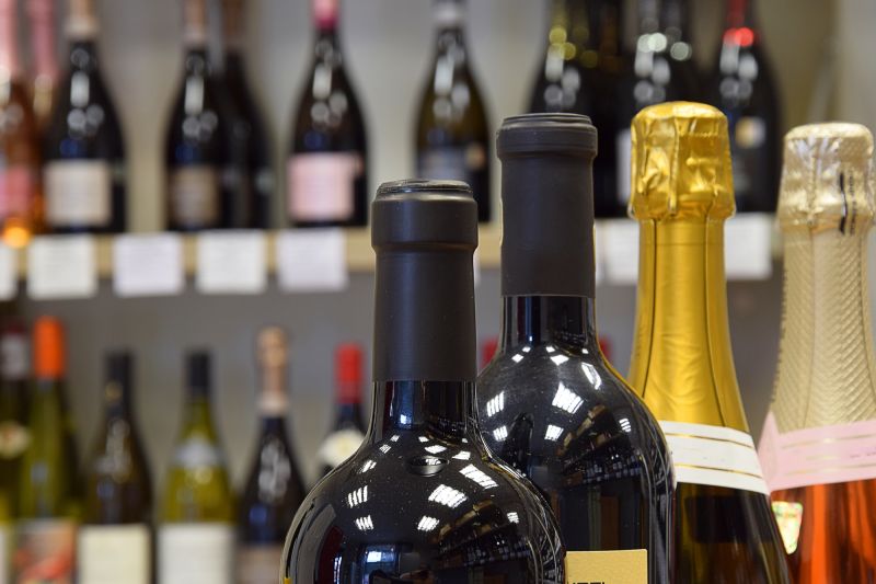 AdVini Reports Decline in French Wine Exports