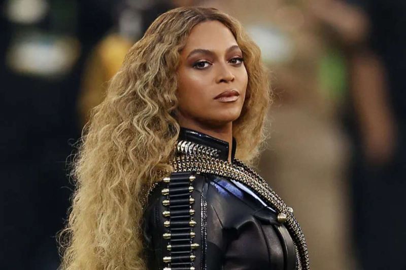 Beyoncé a racheté la participation de Moët Hennessy dans le whisky SirDavis