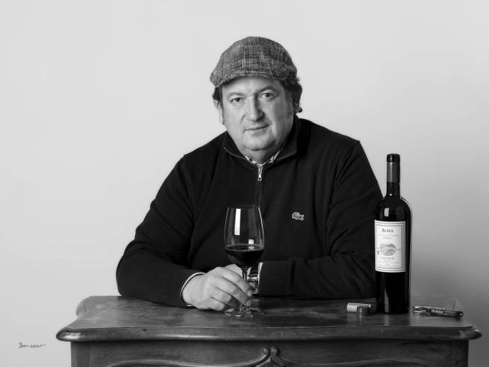Muere Benjamín Romeo, fundador de Bodega Contador, referencia del Rioja contemporáneo