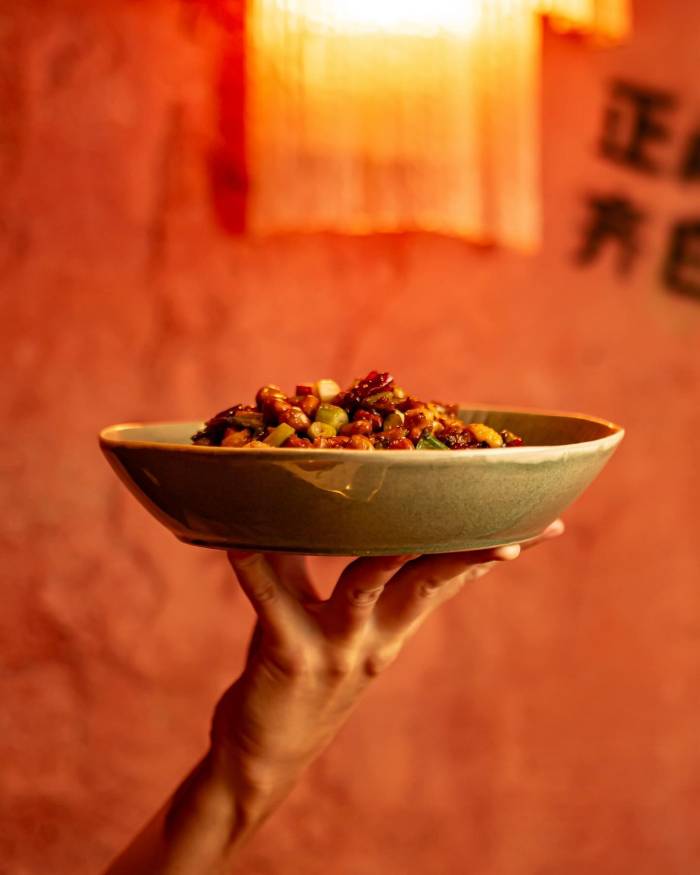 Hammer conquista Madrid y Barcelona con la cocina picante y auténtica de Sichuan