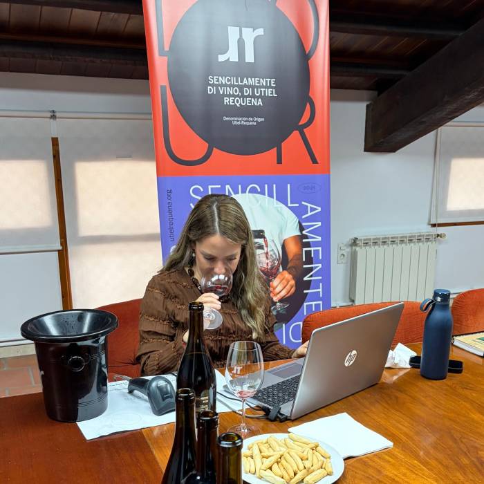 La DO Utiel-Requena incrementa un 14,7% la expedición de contraetiquetas en 2022