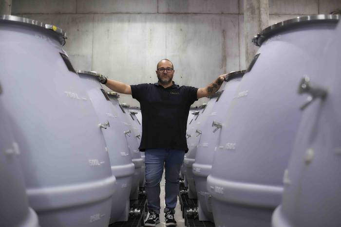 Yllera recibe el doble galardón de Tim Atkin y logra 95 puntos para dos de sus vinos