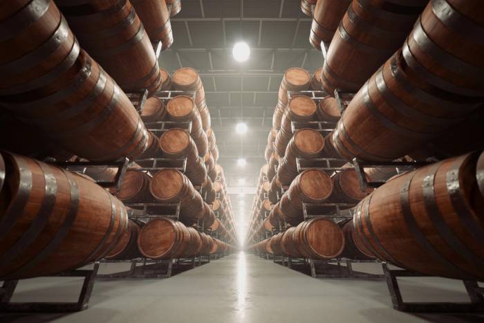 French Wine and Spirits Exports Plunge 8% as Tariffs and Trade Tensions Hit Key Markets