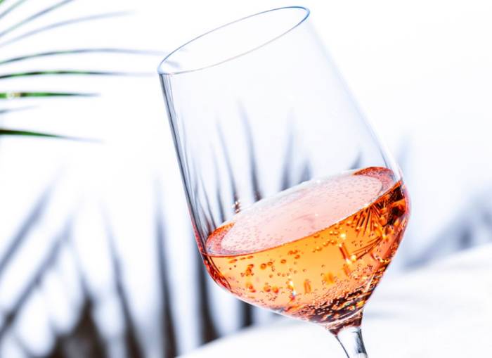 Non-Alcoholic Wines Gain Spotlight at Wine Paris as Industry Embraces Changing Tastes