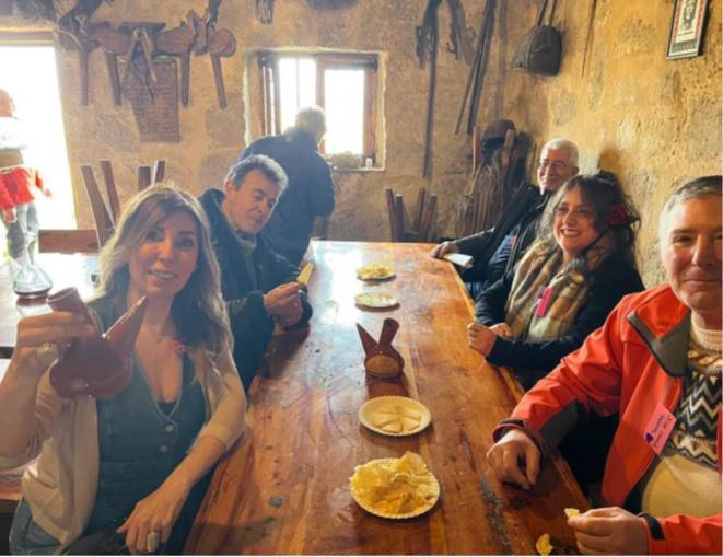 Moradillo de Roa celebra San Valentín con speed dating en sus bodegas subterráneas