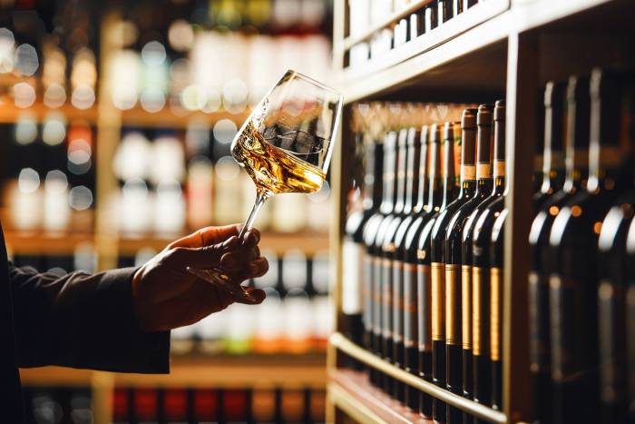 Liv-ex Research Shows Bid:Offer Ratio Predicts Fine Wine Market Shifts Months in Advance