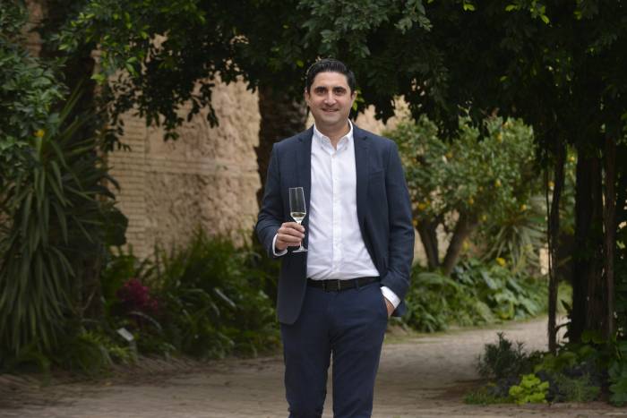 Jorge Srougi asume la presidencia de la Asociación de Elaboradores de Cava de Requena