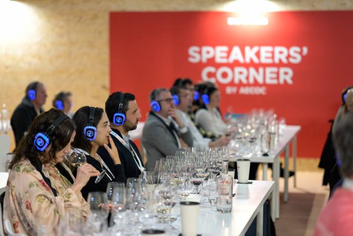 El relevo generacional impulsa la transformación del vino español en Barcelona Wine Week