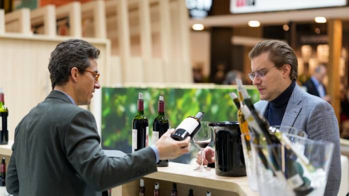 French Wine Exports to U.S. Plunge 20% After Tariffs Hit Alcoholic Beverages