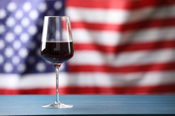European Wine Prices in U.S. Surge Up to 25% as Tariffs and Costs Reshape $11 Billion Market