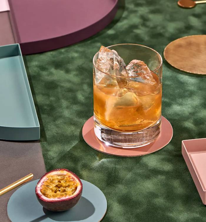 Cointreau impulsa la coctelería sencilla como nuevo símbolo de lujo en casa