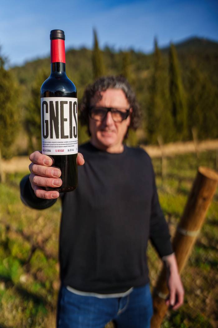 Masia Serra lanza El Refusat tras abandonar la DO Empordà