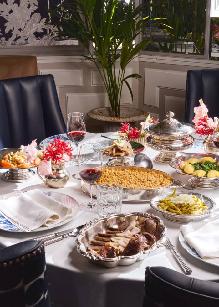 El cocido madrileño de Mario Sandoval se sirve cada miércoles en Haroma por 45 euros