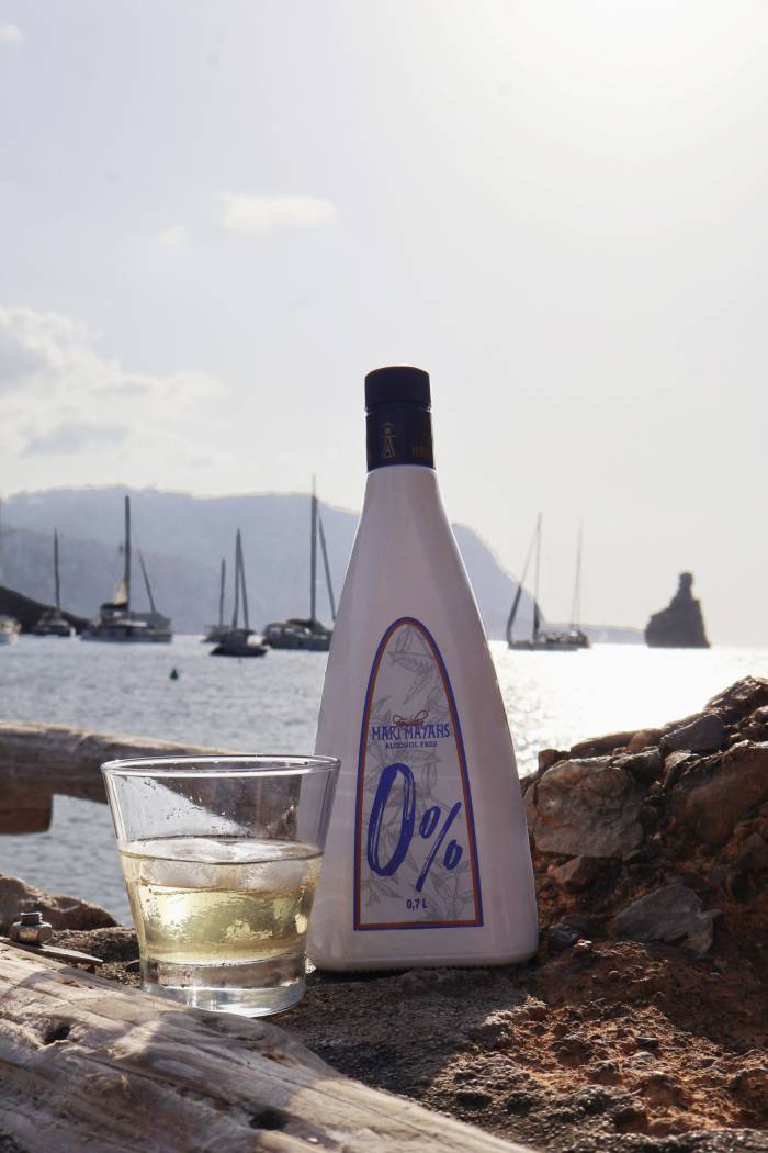 Marí Mayans lanza su primera bebida sin alcohol tras dos años de investigación