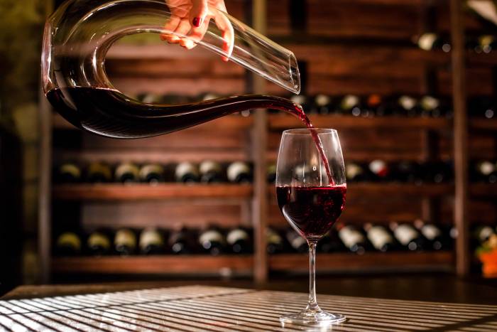 U.S. Fine Wine Purchases Plunge 43.6 Percent in 2025 as European Buyers Fill the Gap