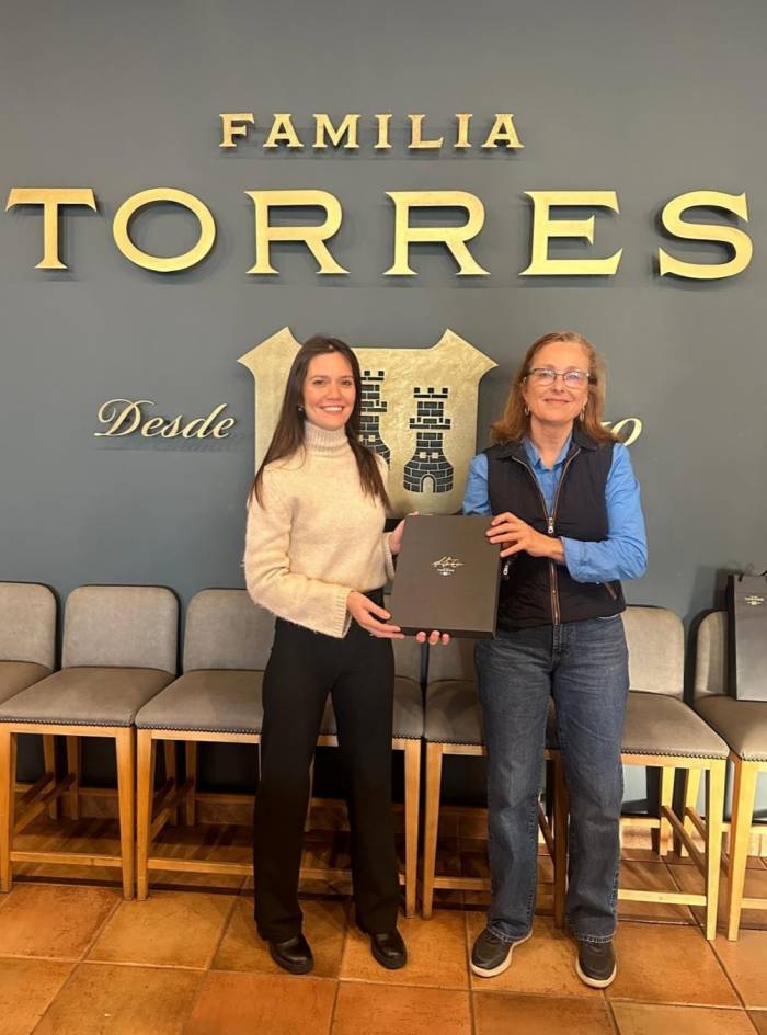 La Fundación Familia Torres concede su primera beca a la excelencia en sumillería junto al CETT-UB