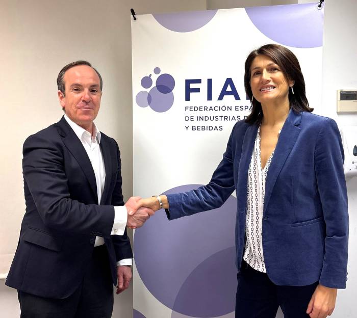 FIAB y Somos Fanes firman un acuerdo para promover hábitos de vida saludables