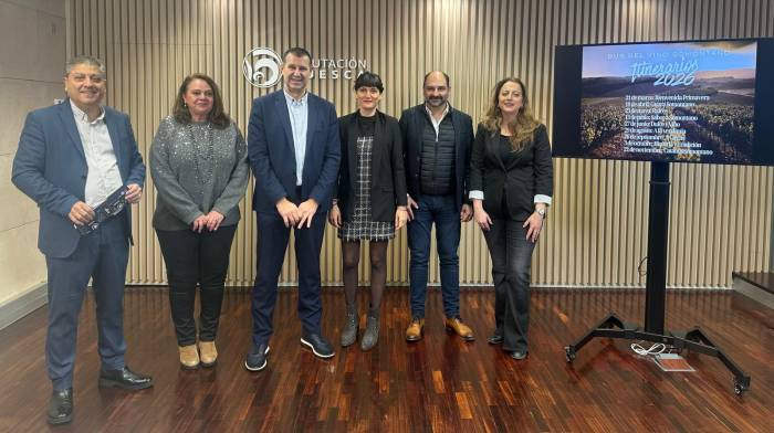 El Bus del Vino Somontano presenta nueve rutas para 2026 con experiencias enogastronómicas y descuentos