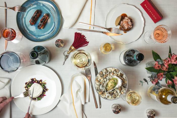 Hotel Tapa Tour abre una ruta anual tras vender cerca de 10.000 tapas en 2025