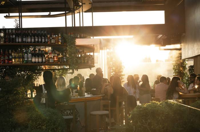 Makáá Social Club fija su apuesta de verano con tardeos de viernes a domingo en Madrid