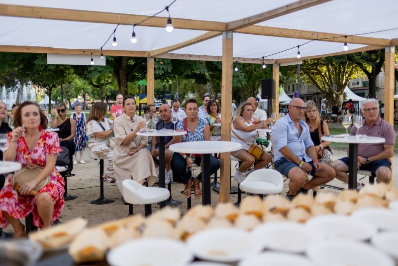 Monterrei refuerza su feria del vino con showcookings y una cata comentada