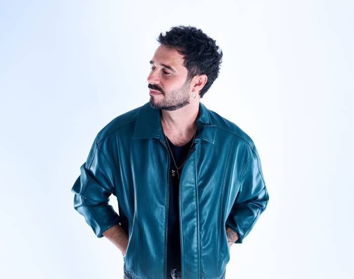 Antoñito Molina abre su doble actuación en Tío Pepe Festival con el primer concierto agotado