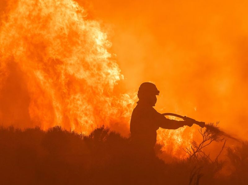Wildfires in Sierra de Gredos threaten some of Spains oldest vineyards