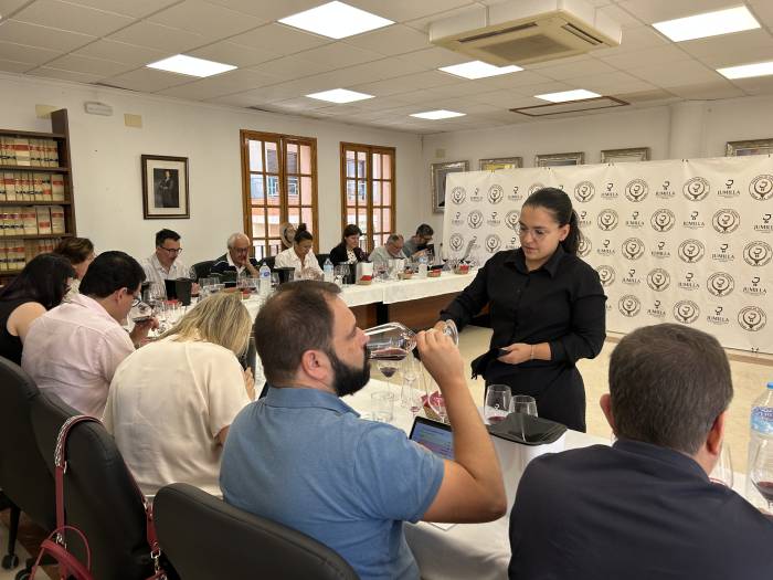 Doce catadores eligen los mejores vinos del 32 Certamen de Calidad DOP Jumilla