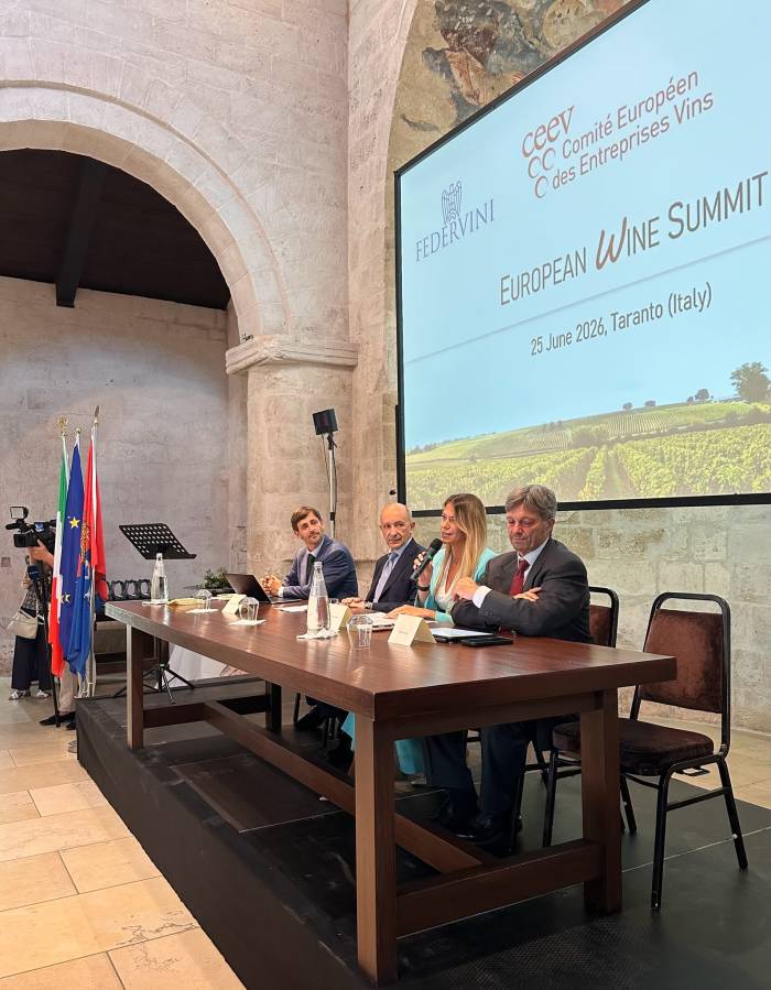 El vino europeo reclama una estrategia común ante la caída del 14% del consumo en una década