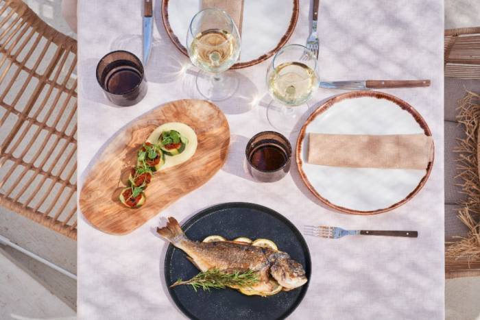 Daia Slow Beach Hotel Conil apuesta por más de 24 productores locales