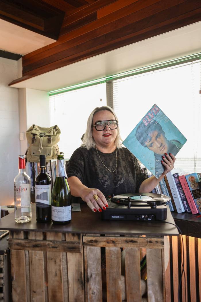 Vinos y cavas de Ribera del Guadiana se presentan en Valladolid con música