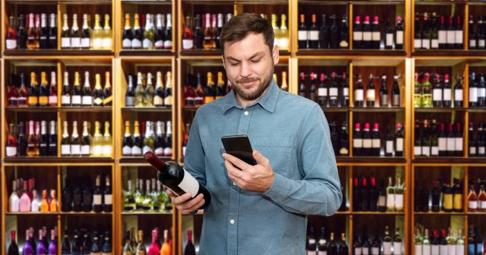 La industria del vino español combate la falsificación con botellas inteligentes y tecnología NFC