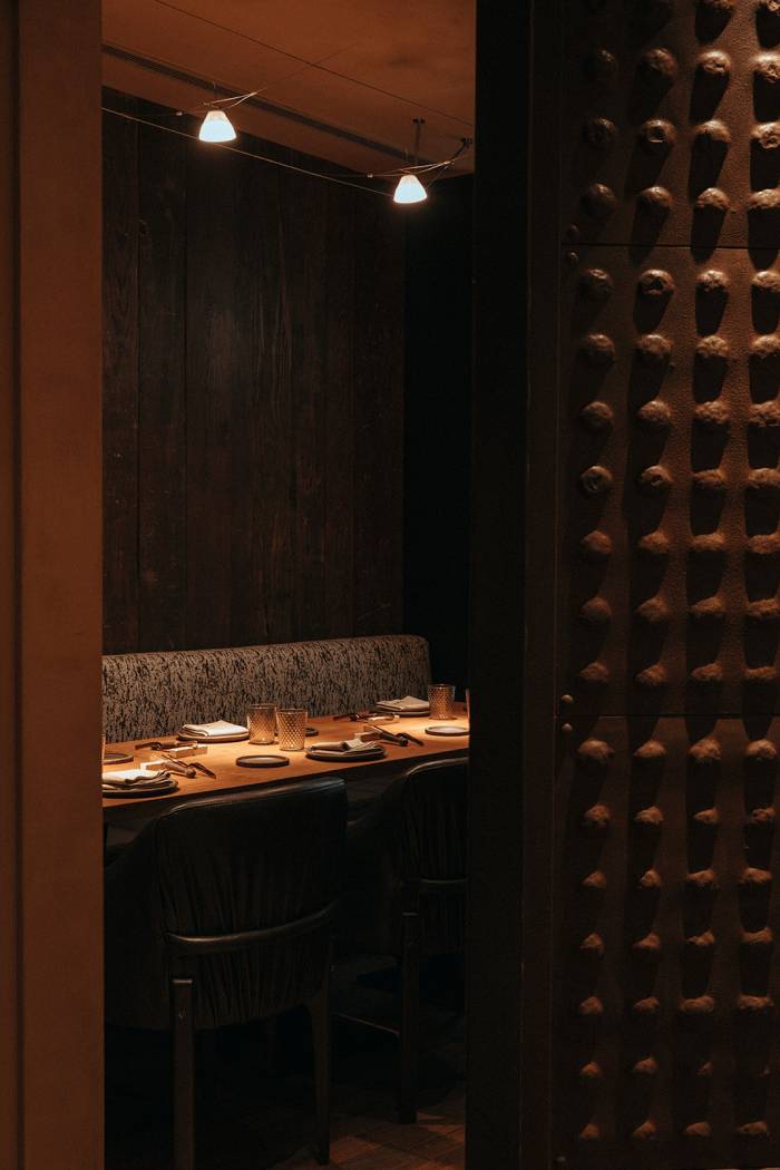 Rural lanza menú del día y abre un reservado privado en el centro de Madrid