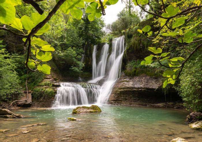Las cascadas de Burgos viven un año excepcional tras las lluvias y la nieve