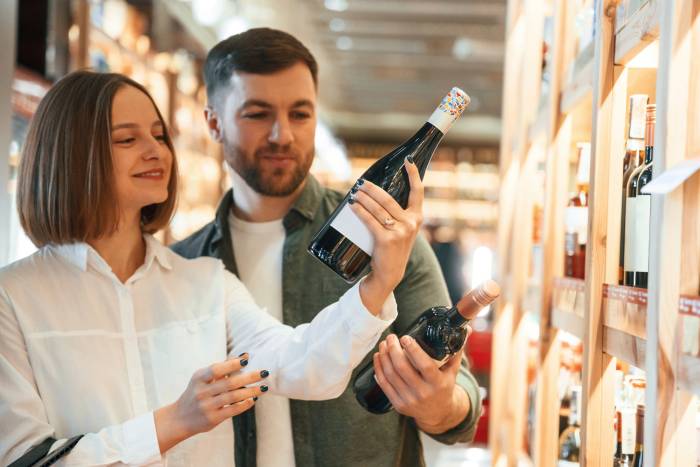 Italian Wine Exports to U.S. Plunge 28% in Early 2026 as Tariffs Take Toll