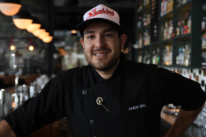 Aaron Díaz