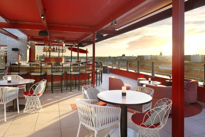 RT60 Rooftop Bar reabre en Hard Rock Hotel Madrid