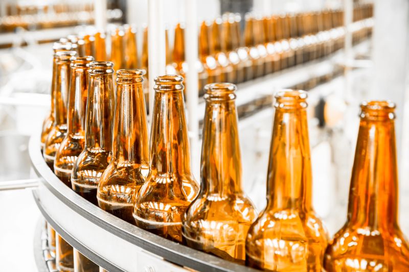 Las cerveceras de India presionan para subir el precio de la cerveza
