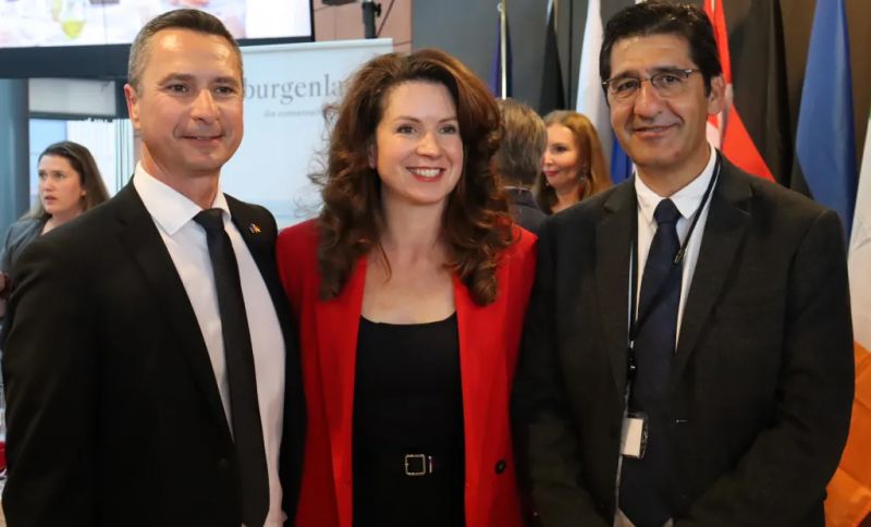 Castilla-La Mancha pide una estrategia común para blindar sus vinos en Europa