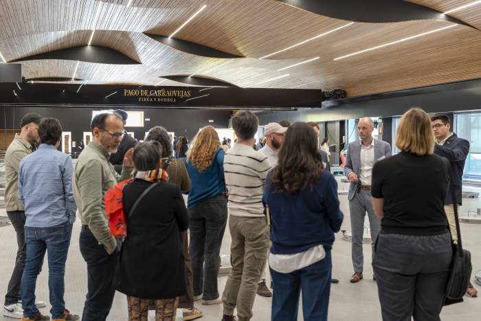 Alma Carraovejas recibe al congreso internacional IVES en Peñafiel