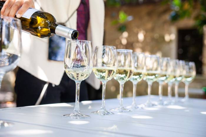 La Ruta do Viño Rías Baixas abre dos catas de vendimia en el Pazo de Mugartegui