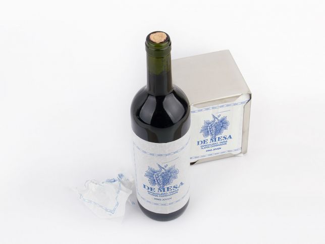 de-mesa-vino-packaging-wine-02.jpg